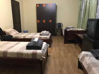 Хостелы Fox Hostel Николаев Односпальная кровать в общем номере-2